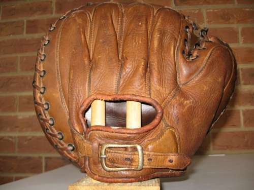 Zack Taylor Stall & Dean Back